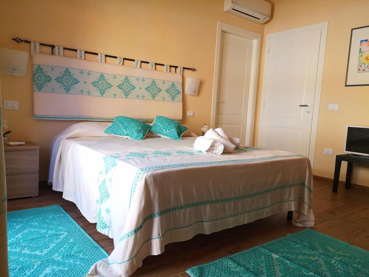 Le Orchidee Hotel Bosa Luaran gambar